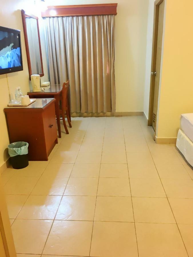Harbour View Hotel Sekinchan Bagian luar foto